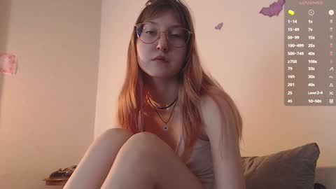 Snapshot of cherry_hazzze chatting on November 7, 2025, 3:34 pm Cheryl online show from November 7, 2025, 3:34 pm