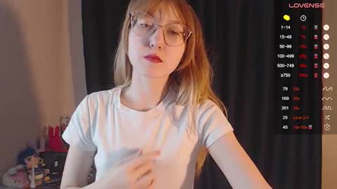 Snapshot of cherry_hazzze chatting on January 11, 2026, 12:48 am Cheryl online show from January 11, 2026, 12:48 am