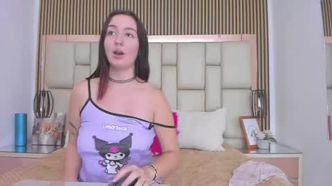 Cherry Mew and jean online show from October 9, 2025, 6:55 am