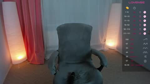 Roxy online show from February 21, 2025, 2:50 am