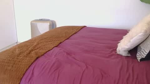 Cherrybabe online show from December 2, 2024, 10:07 am