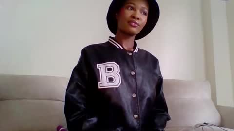 Snapshot of cherryblossom2002 chatting on February 13, 2026, 12:12 pm Cherryblossom2002 online show from February 13, 2026, 12:12 pm