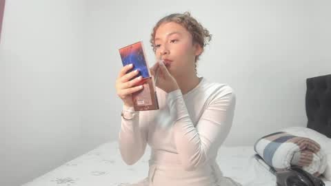 Snapshot of cherryblossom_23 chatting on April 6, 2026, 11:27 pm cherryblossom_23 online show from April 6, 2026, 11:27 pm