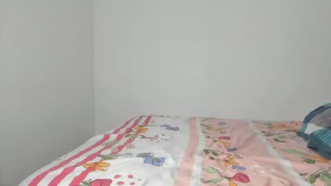 cherryblossom_23 online show from June 20, 2026, 1:19 am