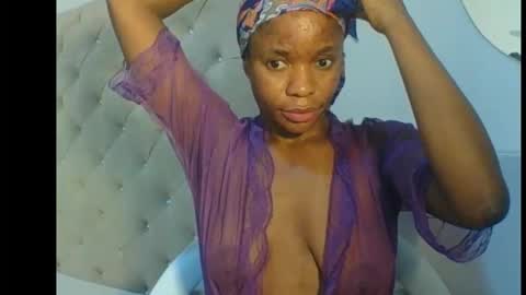 cherry online show from November 30, 2025, 1:04 pm