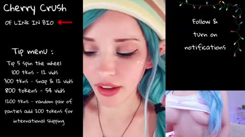 Cherry Crush  online show from November 17, 2025, 9:31 pm