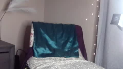 Cherry milf xx online show from June 12, 2026, 4:44 am