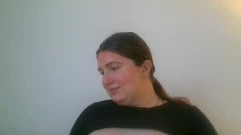 CherryJune online show from December 19, 2025, 2:35 pm