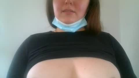 CherryJune online show from March 19, 2026, 4:44 pm