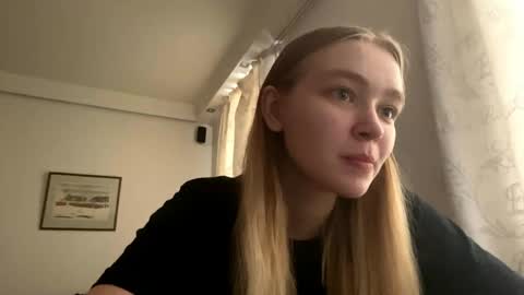 Lei online show from April 4, 2026, 12:02 pm