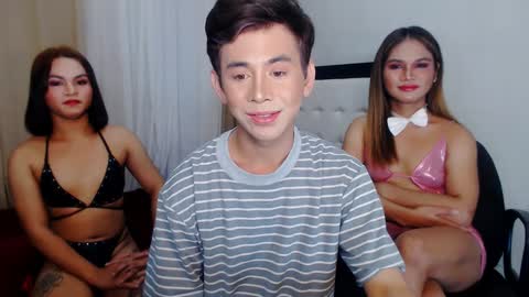 Snapshot of cherrymaegray chatting on February 8, 2025, 9:57 pm cherrymaegray online show from February 8, 2025, 9:57 pm