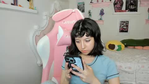 cherrycute666 online show from July 4, 2026, 2:07 am