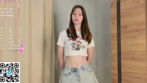 Snapshot of cherrymira chatting on November 13, 2025, 5:12 pm Loise online show from November 13, 2025, 5:12 pm