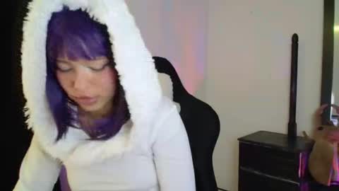 Snapshot of cherrywitchy chatting on February 25, 2025, 6:14 am Cherry online show from February 25, 2025, 6:14 am