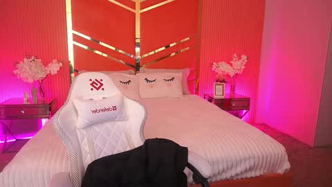 Snapshot of cherryylulu chatting on November 6, 2025, 8:26 am cherryylulu online show from November 6, 2025, 8:26 am