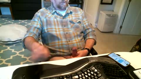 chesbayboy online show from April 7, 2026, 6:30 pm