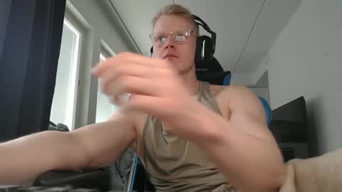 chestbrahhhhhh online show from May 4, 2026, 9:49 am