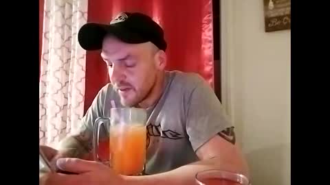 Snapshot of cheyrann chatting on October 23, 2025, 4:23 am cheyrann online show from October 23, 2025, 4:23 am