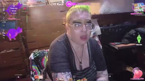 CurvySiren online show from July 27, 2026, 7:15 am