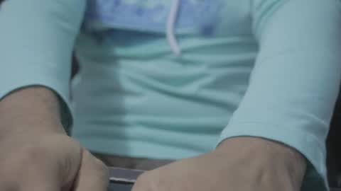 chicagoalex68 online show from December 15, 2024, 2:19 am