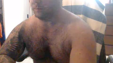 Chicagoguy86 aka Benny Cooper online show from May 26, 2026, 3:46 am