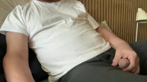 chiguy63v4 online show from February 1, 2026, 4:49 pm