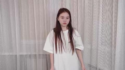 Snapshot of chiheugel chatting on March 25, 2026, 4:57 pm May online show from March 25, 2026, 4:57 pm