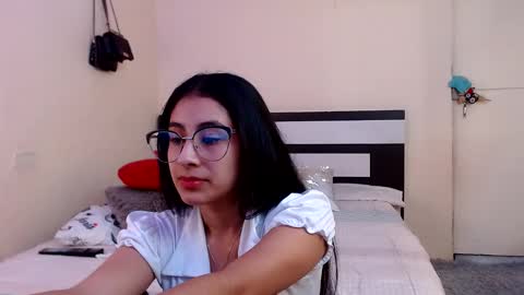  Valentina  online show from February 18, 2025, 10:25 pm