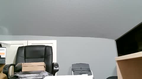 chili16101 online show from February 17, 2026, 1:02 am