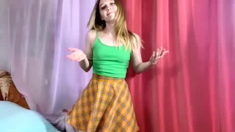 Sasha online show from September 11, 2025, 2:28 pm