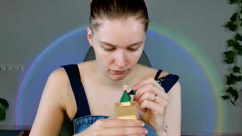 Snapshot of chillsnail_bro chatting on February 13, 2026, 9:05 am Bella online show from February 13, 2026, 9:05 am