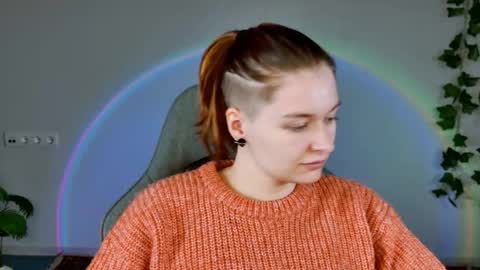 Snapshot of chillsnail_bro chatting on February 17, 2026, 9:17 am Bella online show from February 17, 2026, 9:17 am