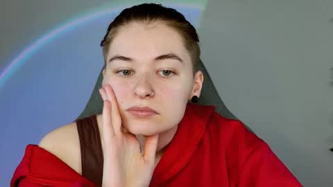 Snapshot of chillsnail_bro chatting on February 19, 2026, 5:14 am Bella online show from February 19, 2026, 5:14 am