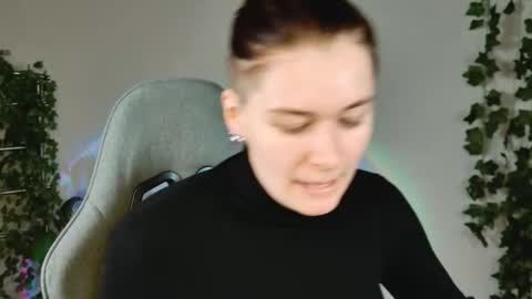 Bella online show from March 17, 2026, 9:12 am