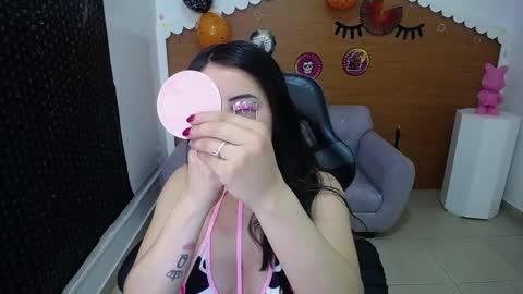 Snapshot of chinatsu_t chatting on October 13, 2025, 12:38 pm Kelly online show from October 13, 2025, 12:38 pm