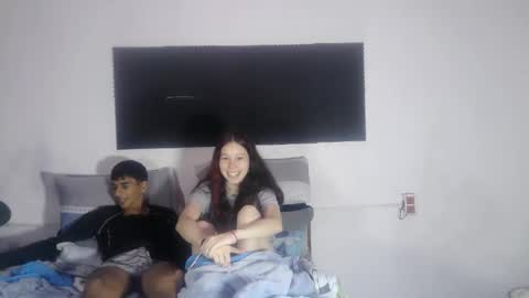 chineseeyes18 online show from June 7, 2026, 11:08 pm