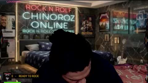 Snapshot of chinoroz chatting on June 10, 2026, 8:19 pm Enrique online show from June 10, 2026, 8:19 pm