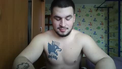 chiraq1945 online show from December 15, 2025, 9:13 am