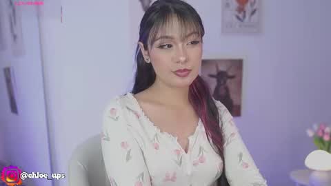 Snapshot of chloe_evans12 chatting on July 19, 2026, 5:11 am Chloe online show from July 19, 2026, 5:11 am