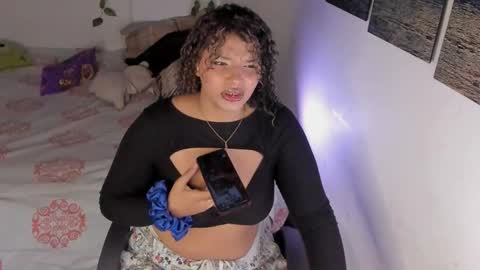 chloe_kisses online show from March 26, 2026, 11:38 am