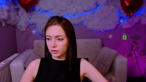 Snapshot of chloe_ley chatting on June 28, 2026, 7:09 pm chloe_ley online show from June 28, 2026, 7:09 pm