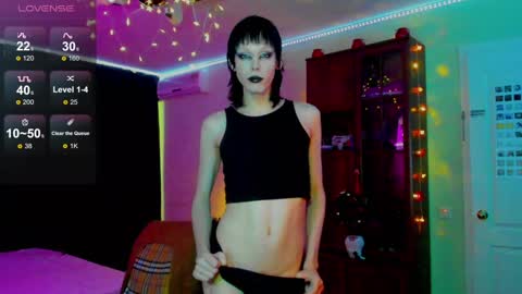 Chloe-Lorelei online show from December 29, 2024, 8:55 am