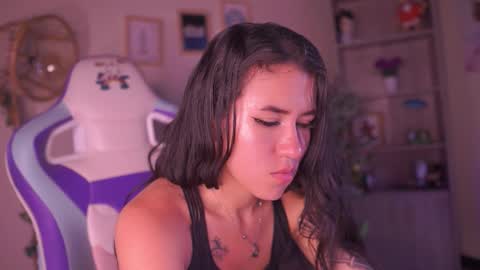 Snapshot of chloe_moonss chatting on March 2, 2026, 8:48 pm Chloe online show from March 2, 2026, 8:48 pm