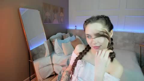 Snapshot of chloe_sunny chatting on May 16, 2026, 2:27 pm Chloe online show from May 16, 2026, 2:27 pm