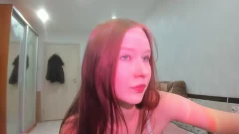 Snapshot of chloe_wifey chatting on November 4, 2025, 4:39 pm chloe wifey online show from November 4, 2025, 4:39 pm