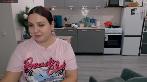 Eva and Sandra online show from December 19, 2024, 5:50 pm