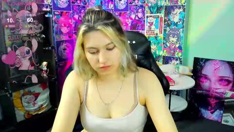 Snapshot of chloebloss0m chatting on February 21, 2025, 2:06 pm Boni online show from February 21, 2025, 2:06 pm