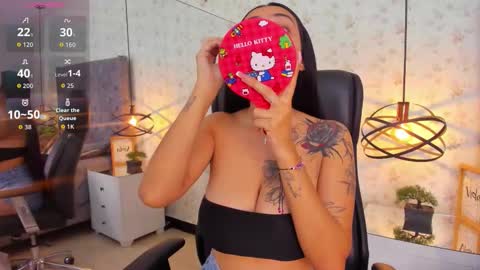 Snapshot of chloeharper_ chatting on November 19, 2025, 2:39 pm Chloe Harper online show from November 19, 2025, 2:39 pm