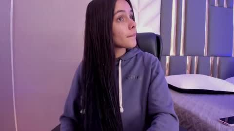 Snapshot of chloeharper_ chatting on June 15, 2026, 11:45 am Chloe Harper online show from June 15, 2026, 11:45 am