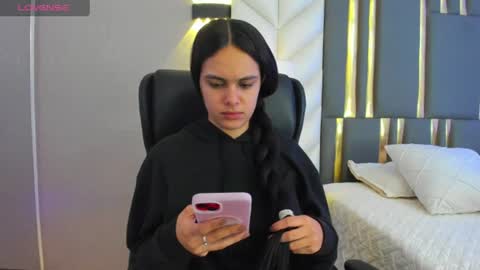 Snapshot of chloeharper_ chatting on July 8, 2026, 11:48 am Chloe Harper online show from July 8, 2026, 11:48 am